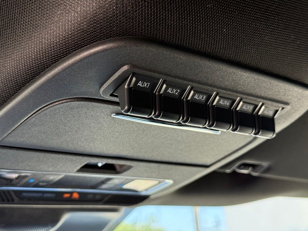 New 2026 Carbonized Gray Metallic Ford Tremor® image 9