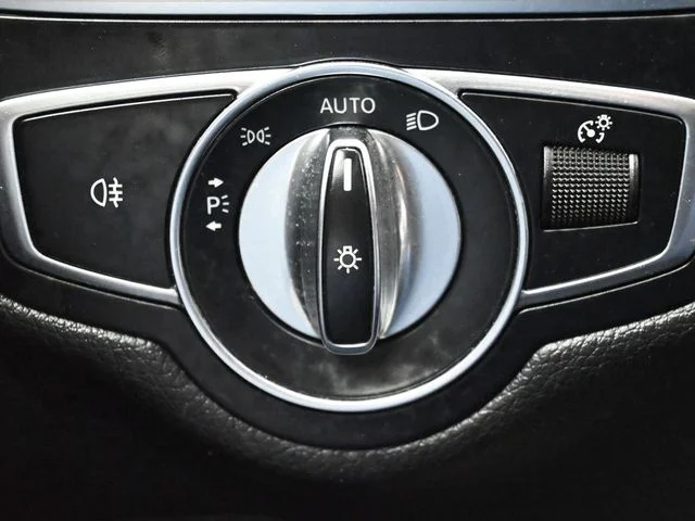 Used 2019 Black Mercedes-Benz C 300 image 33