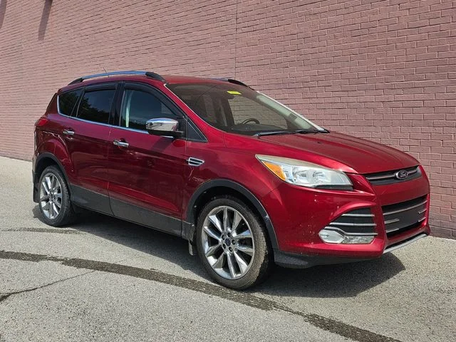 Used 2014 Red Ford SE image 3