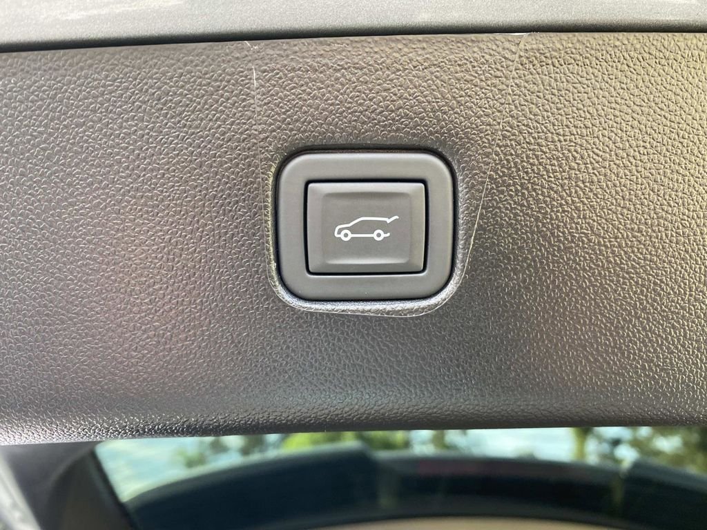 Used 2024 Sterling Gray Metallic Chevrolet RS image 8