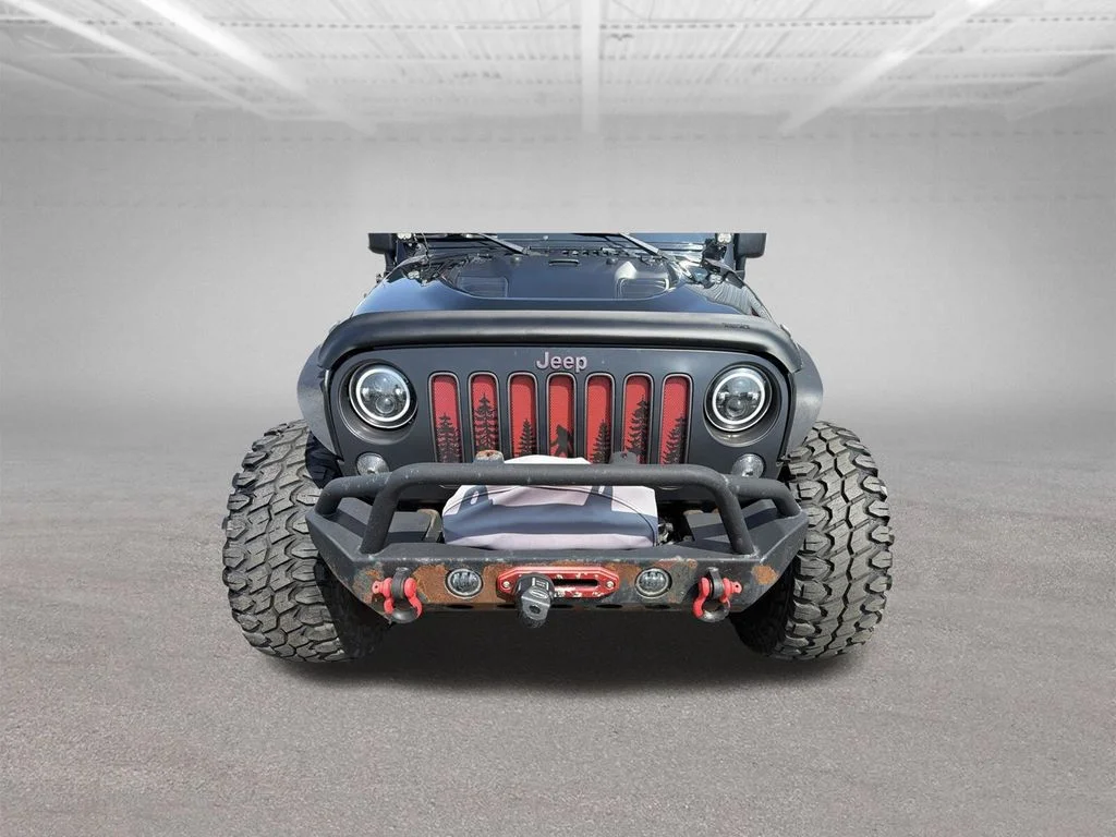 Certified Used 2018 Black Clearcoat Jeep Unlimited Rubicon image 16