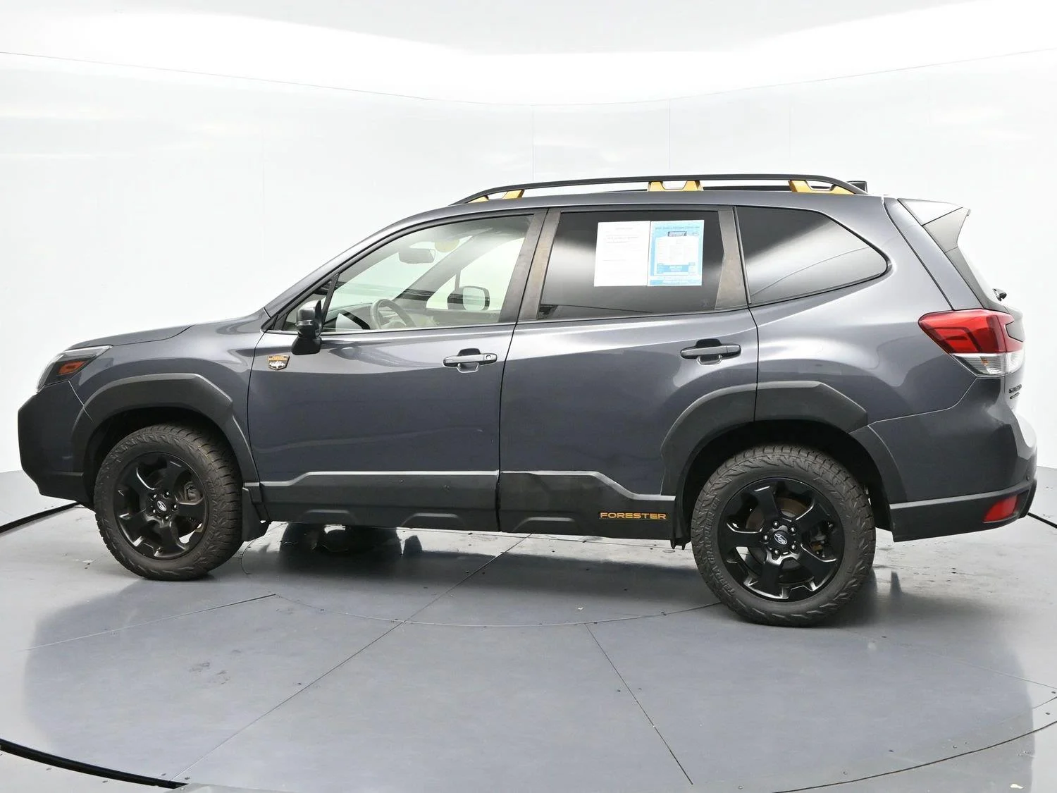 Used 2024 Magnetite Gray Metallic Subaru Wilderness image 5