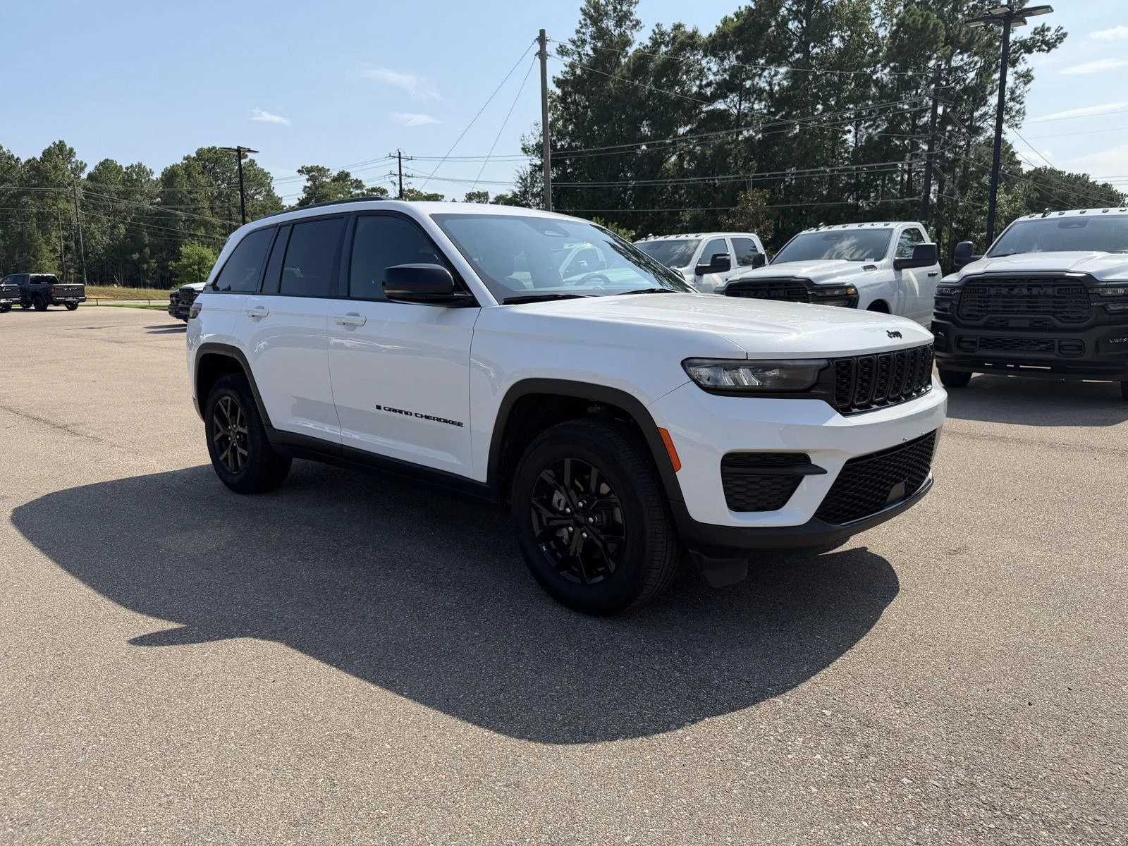 Used 2024 Bright White Clearcoat Jeep Altitude image 3