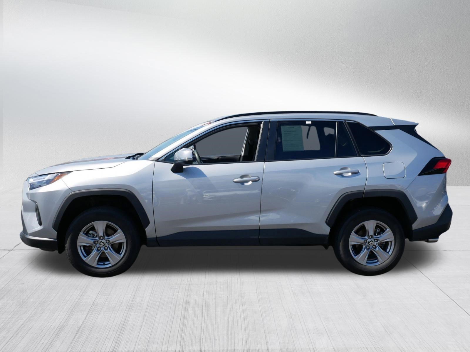 Certified Used 2025 SILVER SKY METALLIC Toyota XLE image 4