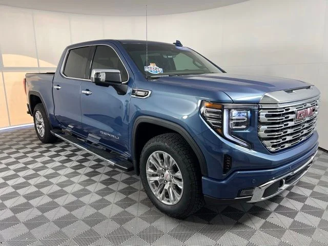 2026 GMC Sierra 4WD Crew Cab Short Box Denali's photo