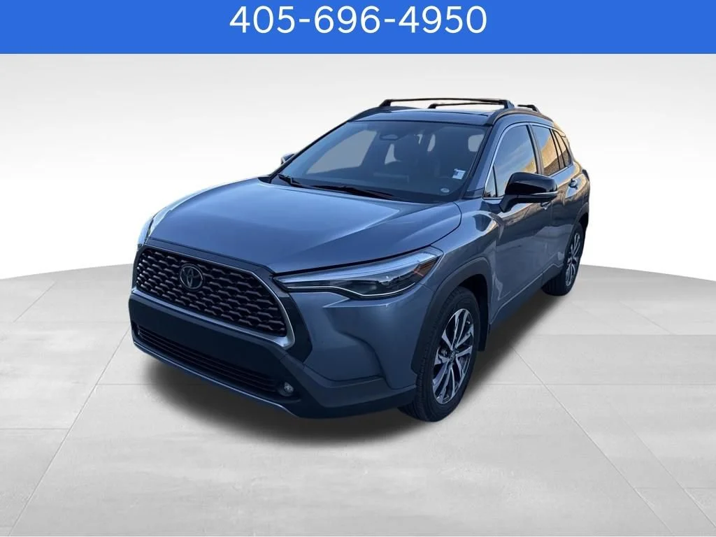 Pre-Owned 2025 Toyota Corolla Cross XLE
