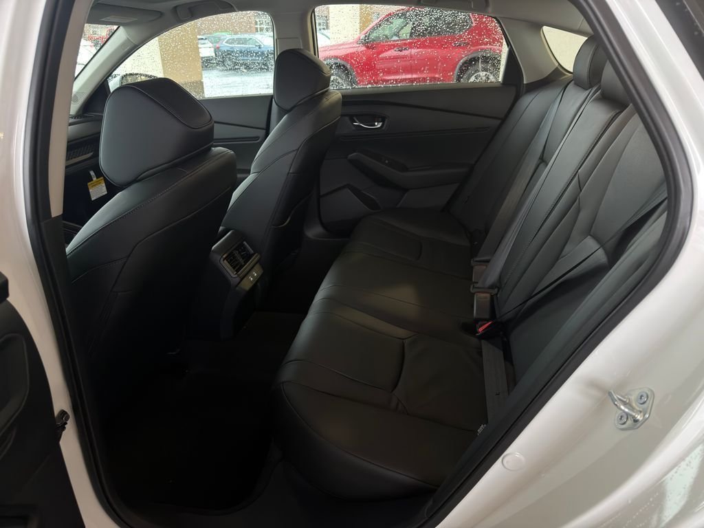 Used 2026 White Honda EX-L image 19