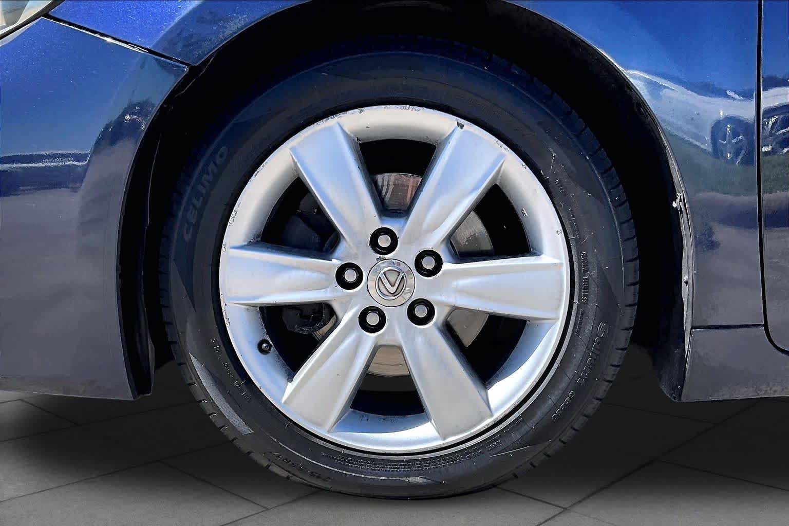 Used 2018 Nightfall Mica Lexus  image 9