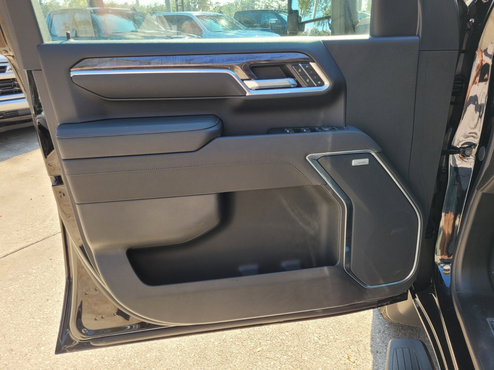 2025 Chevrolet Silverado 2500 HD LTZ - Photo 27