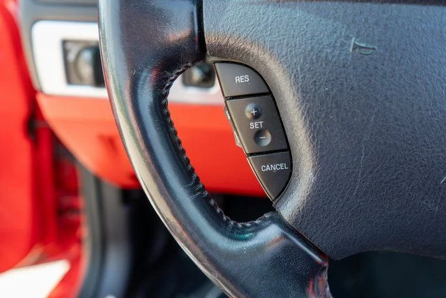 Used 2004 Red Ford Base image 36