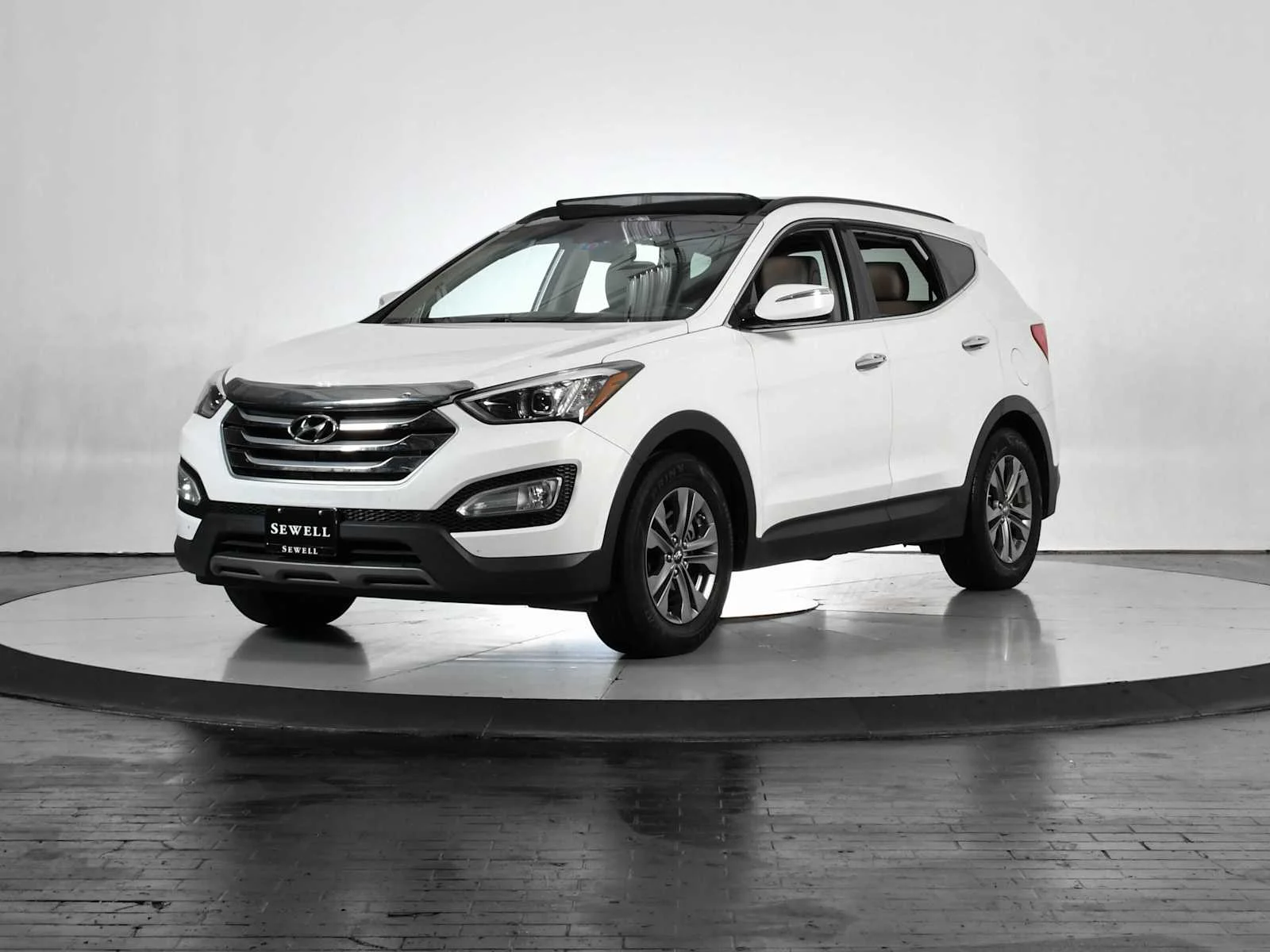 2016 Hyundai Santa Fe Sport's photo