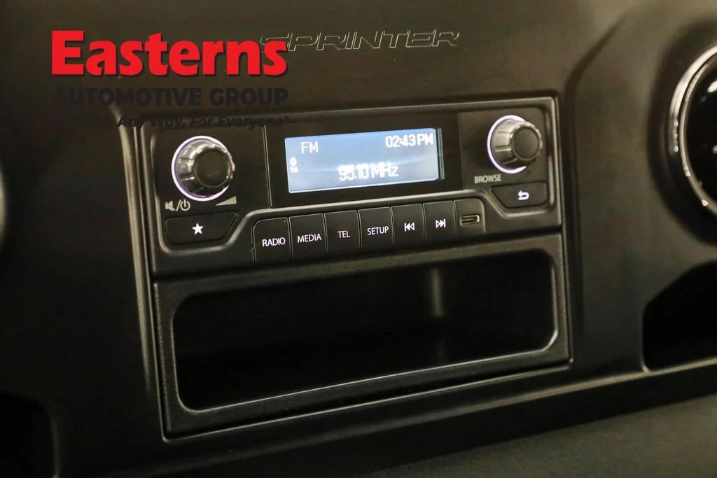 Used 2019 White Freightliner Base image 16