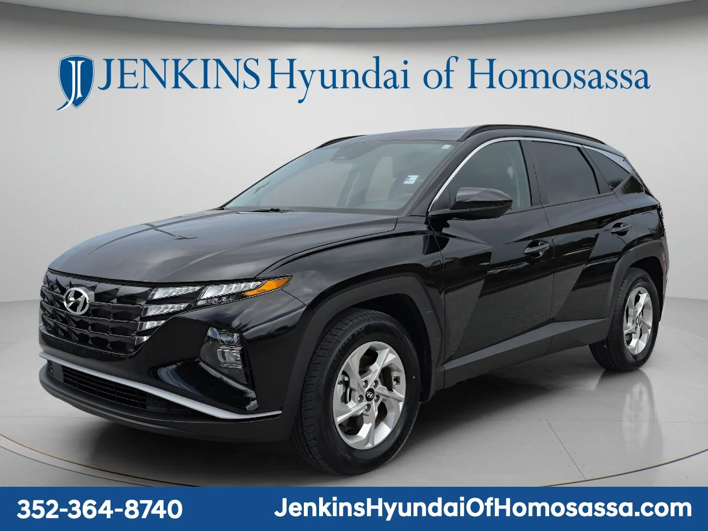 Used 2024 Black Hyundai SEL image 10