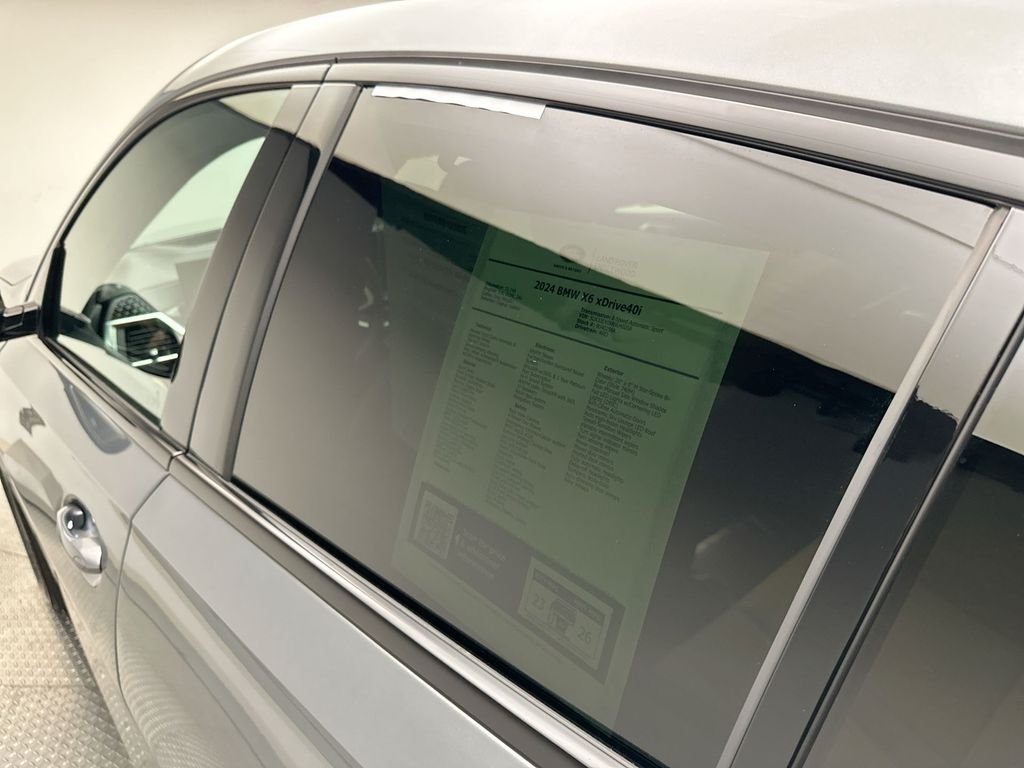 Used 2024 Gray Metallic BMW xDrive40i image 32