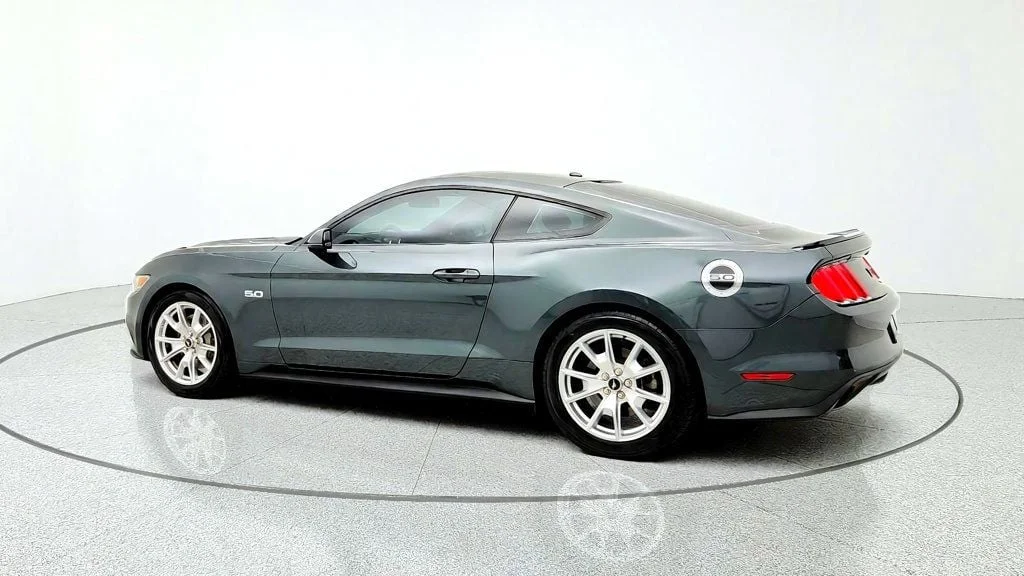 Used 2015 Guard Metallic Ford 2dr Fastback GT image 7