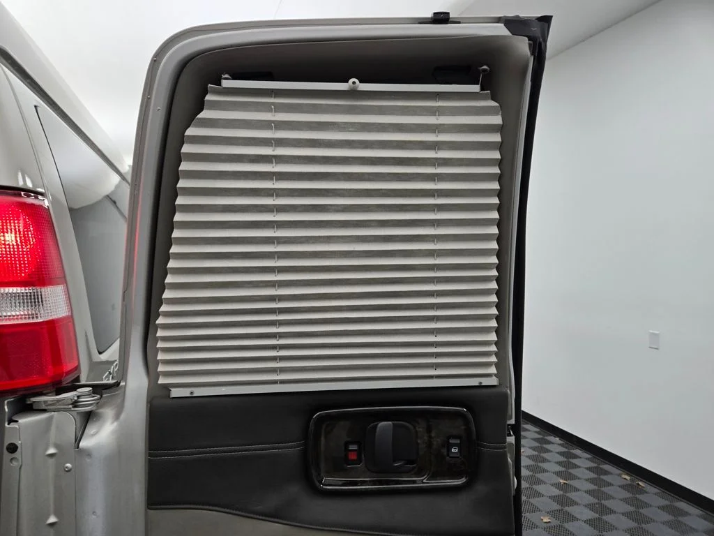 Used 2023 Birch Chevrolet Explorer Limited SE image 11
