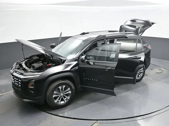 2027 Chevrolet Equinox LT - Photo 28