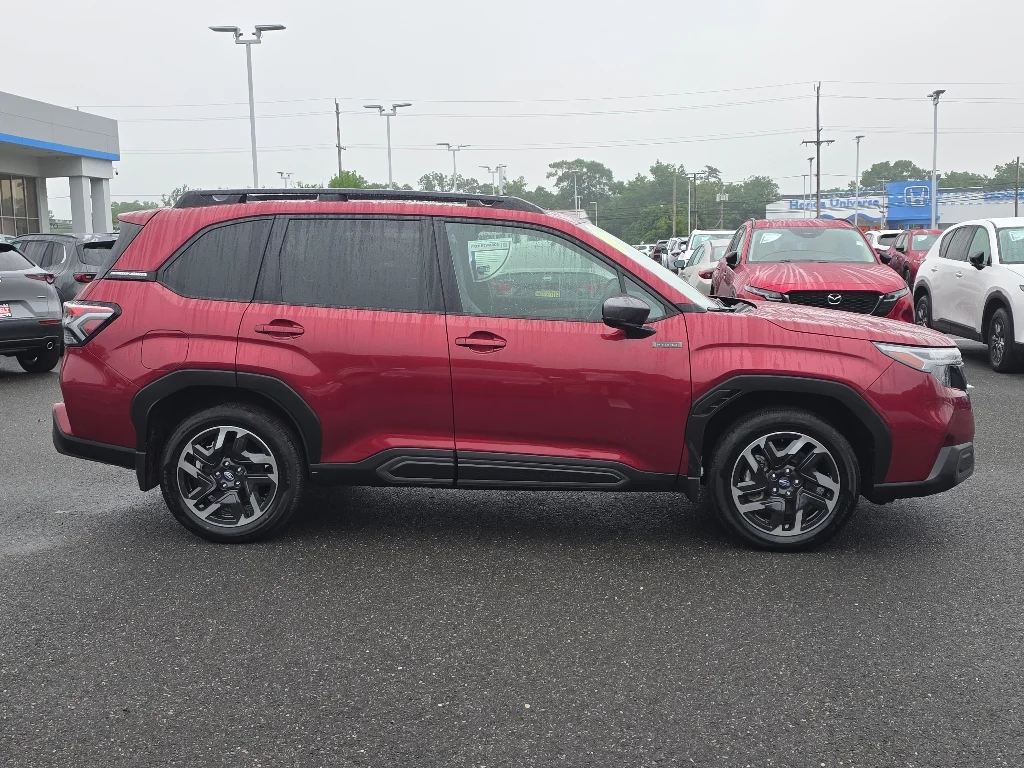 2025 Subaru Forester Limited - Photo 18