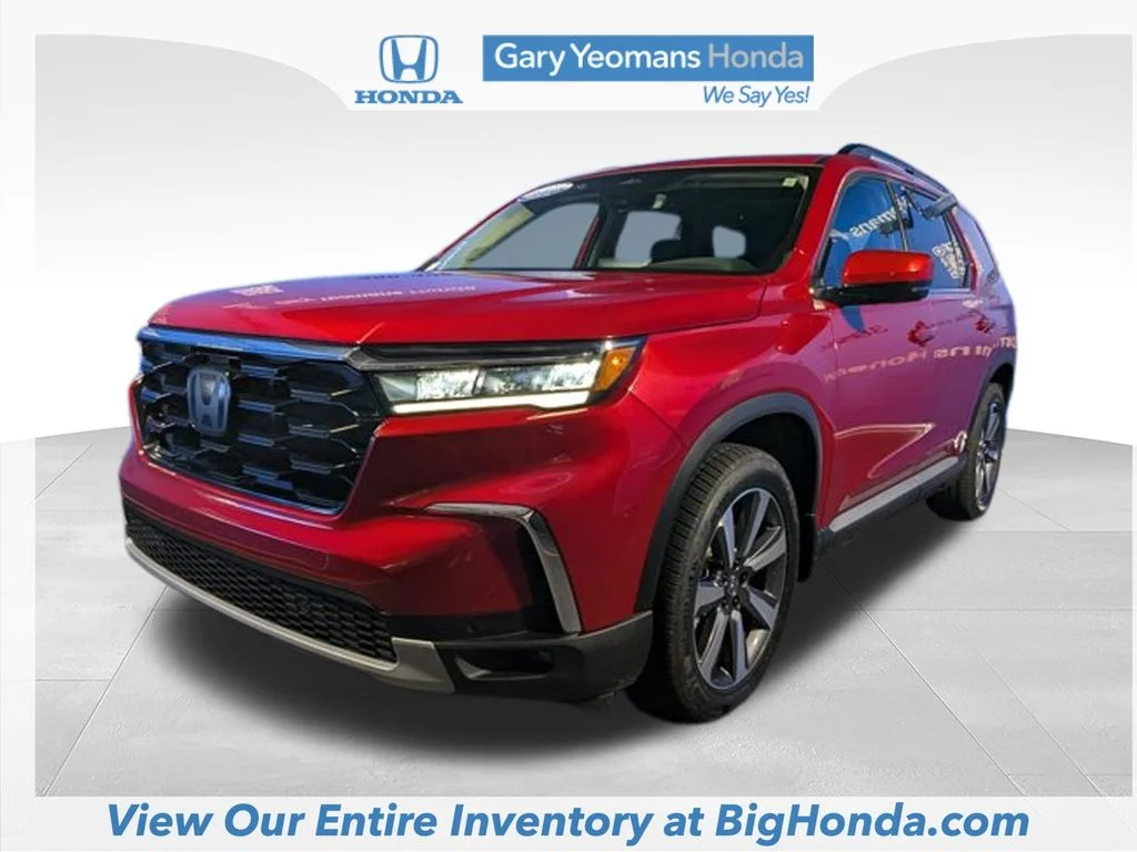 Certified Used 2024 Red Honda Touring image 11