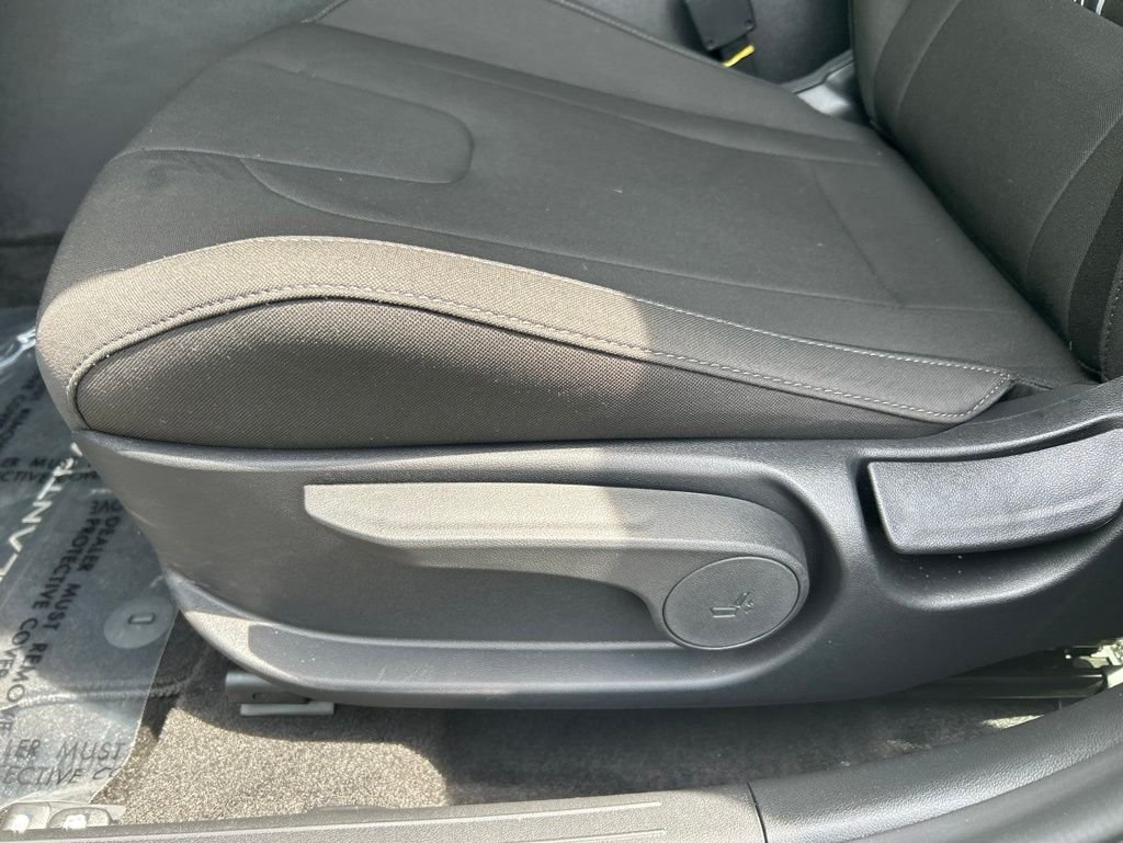 2026 Hyundai Elantra SEL - Photo 16