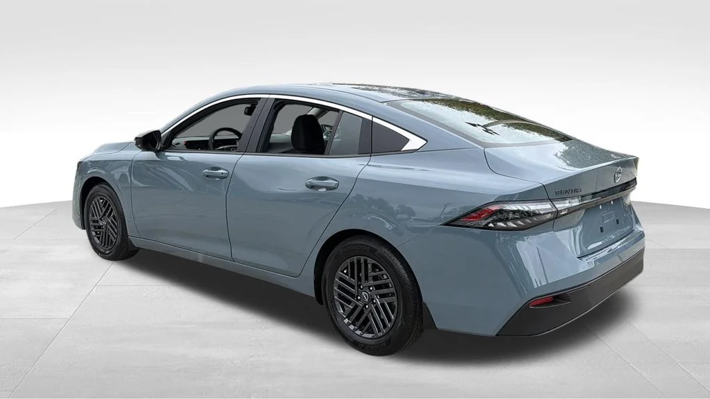 New 2026 Atlantic Gray Metallic Nissan SV image 5