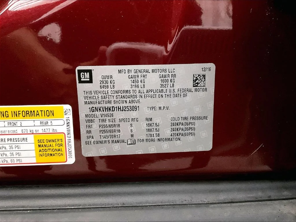 Used 2017 Red Chevrolet 2LT image 40