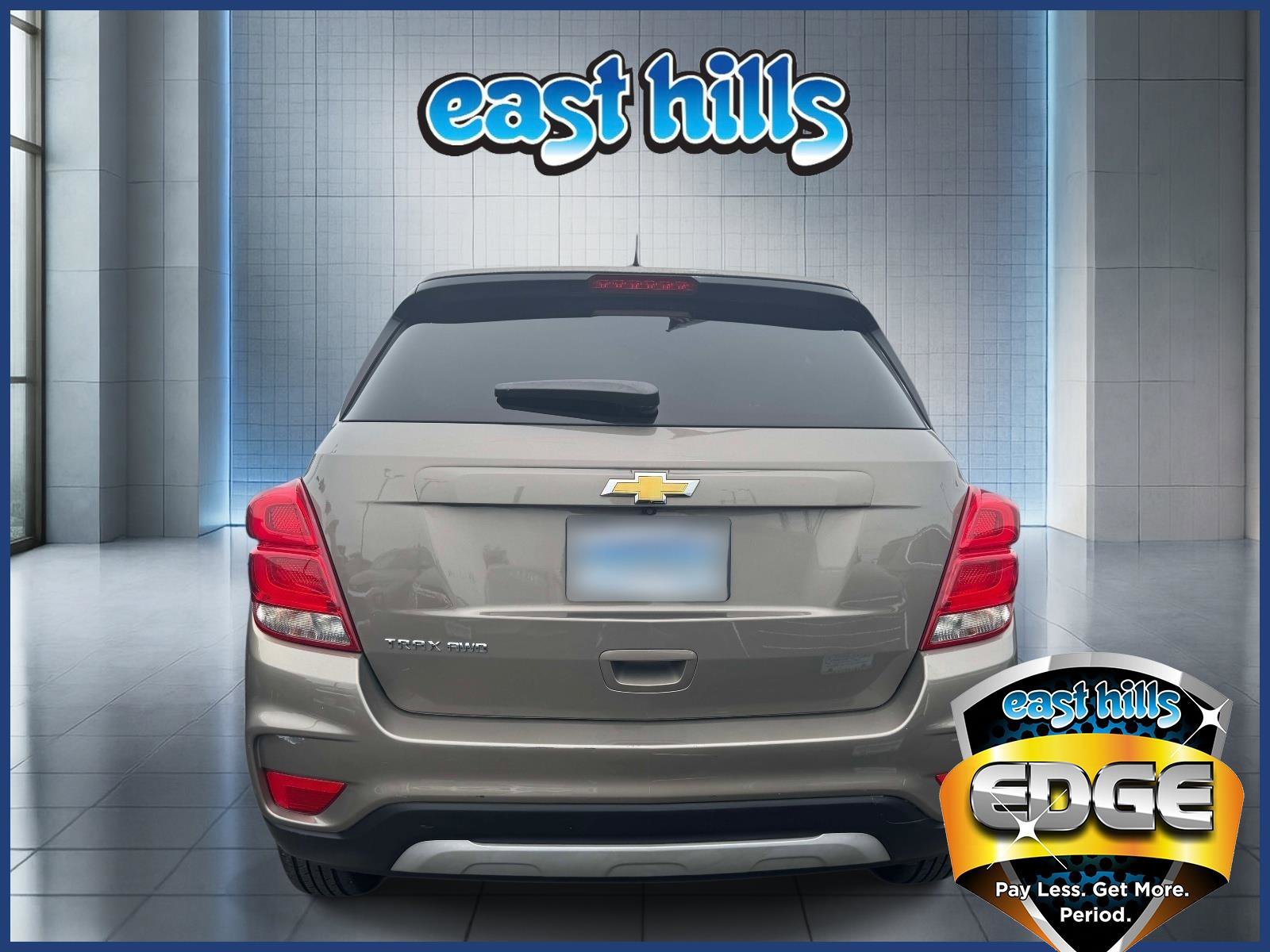 Used 2022 Stone Gray Metallic Chevrolet LT image 5