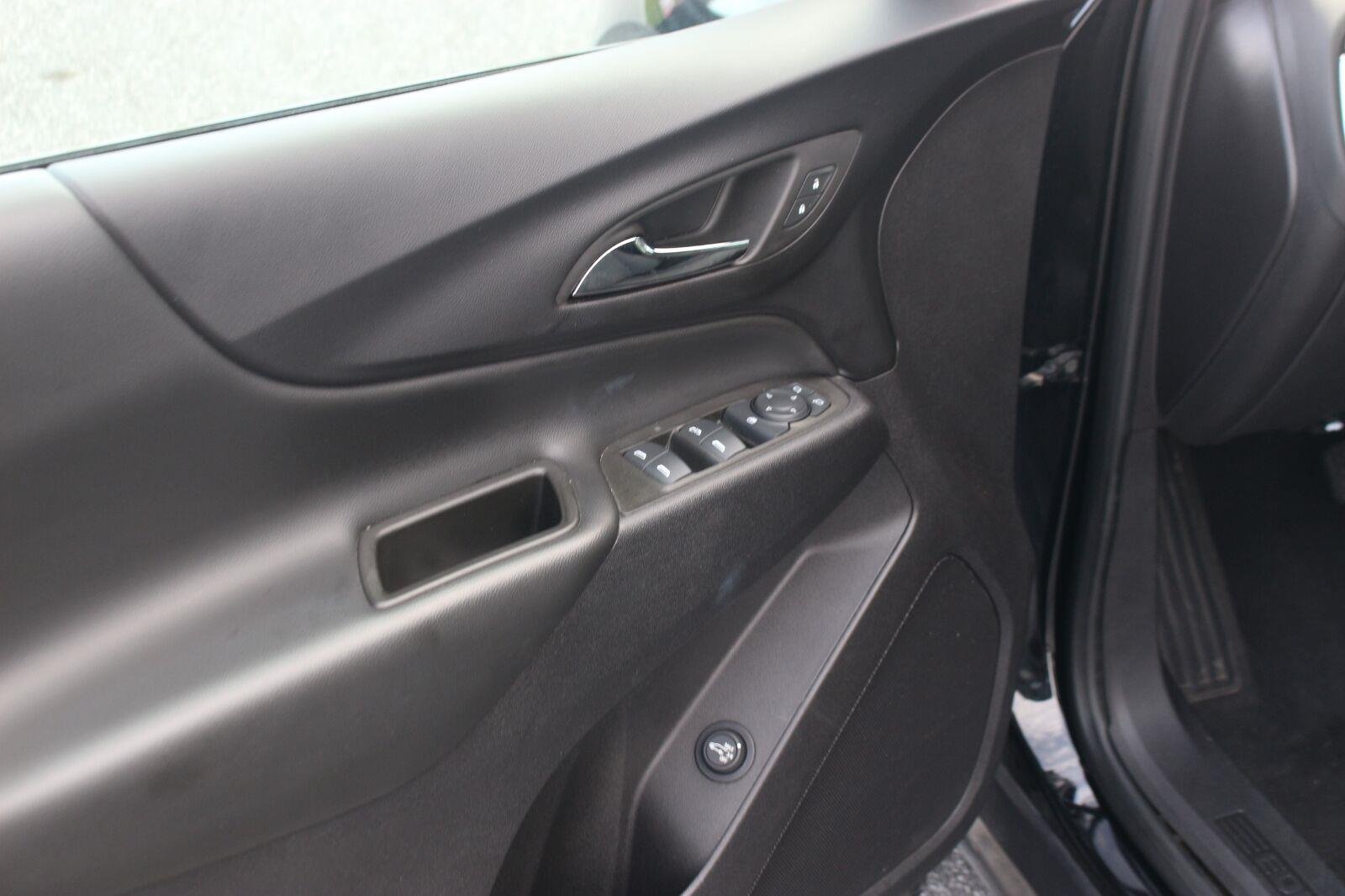 Used 2024 Mosaic Black Metallic Chevrolet LT image 15