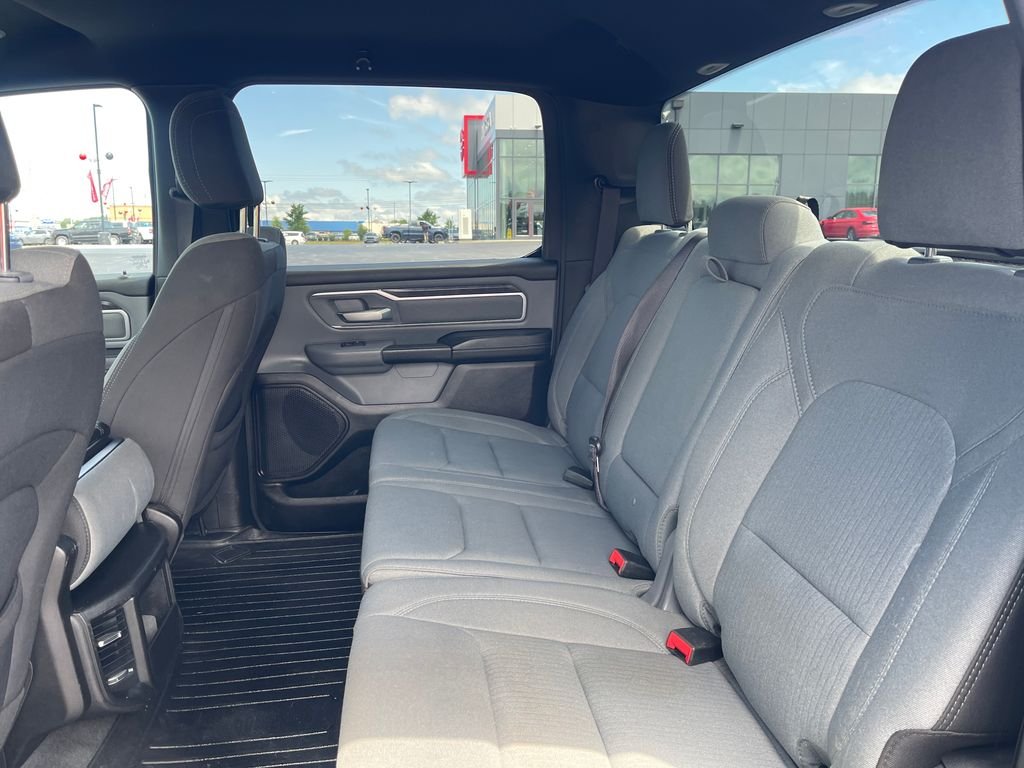 Used 2022 Silver Ram Big Horn/Lone Star image 15