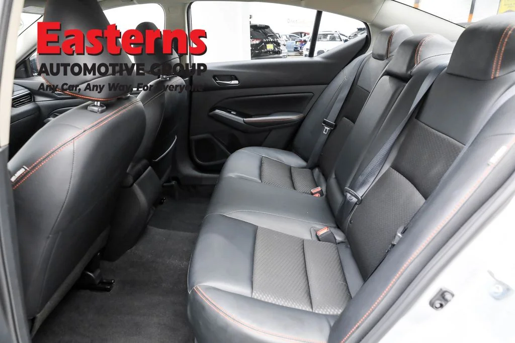 Used 2024 Silver Nissan 2.5 SR image 21