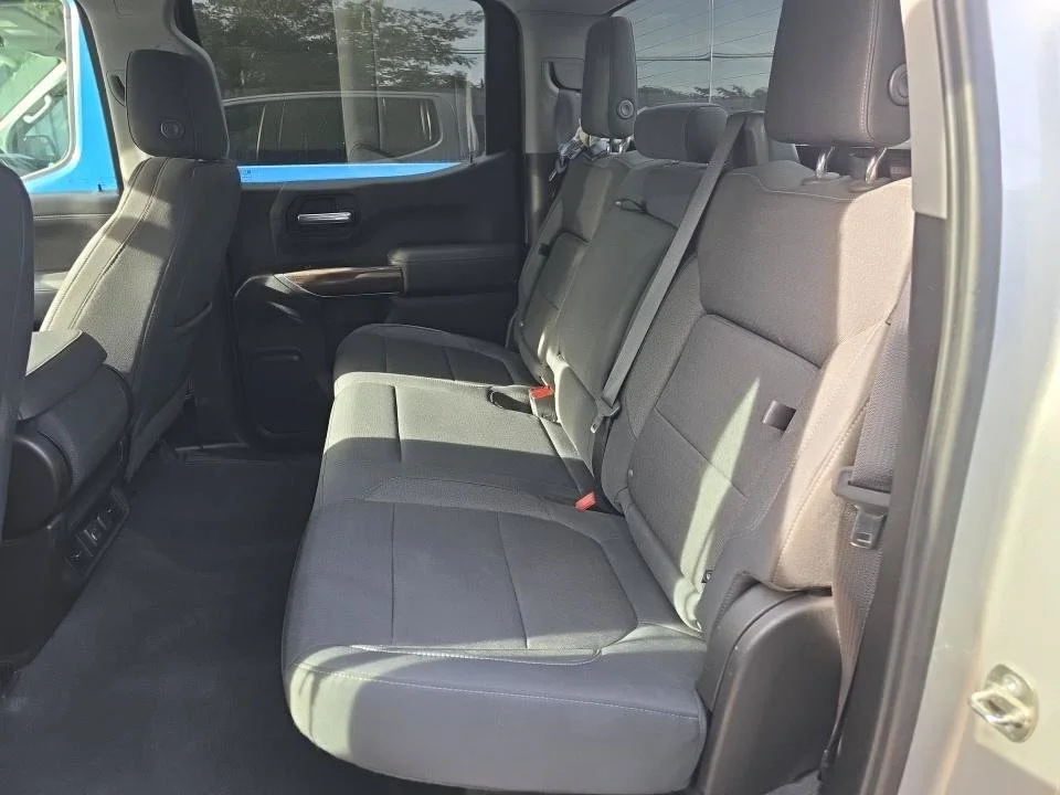 Used 2019 Silver Chevrolet RST image 5