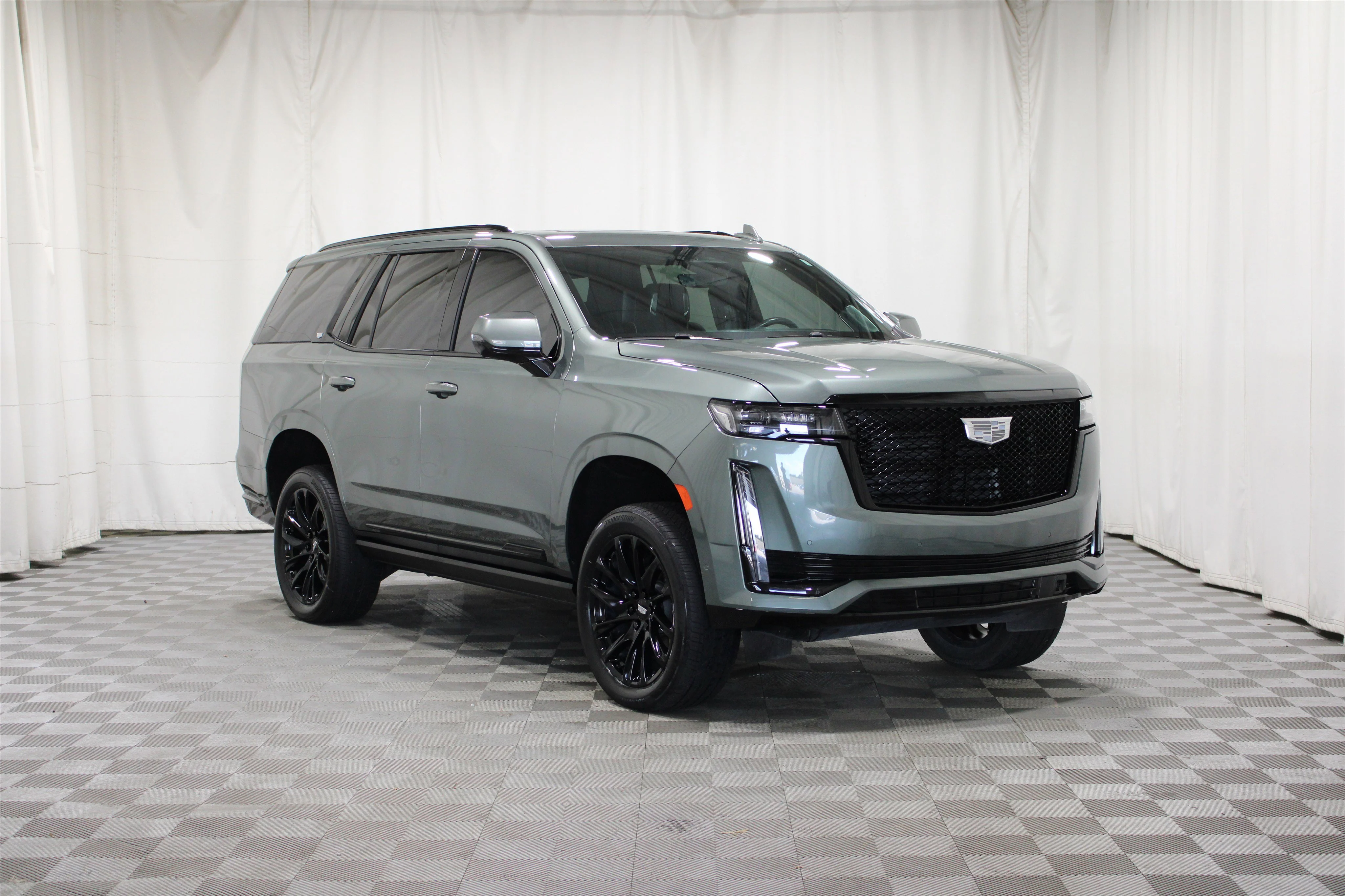 2024 Cadillac Escalade 4WD Sport Platinum's photo