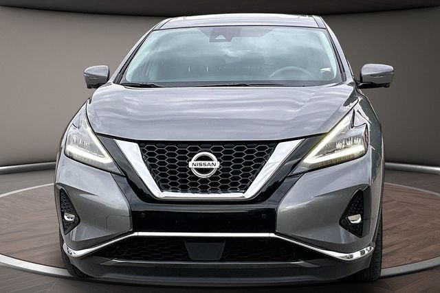 Used 2021 Gray Nissan SL image 3