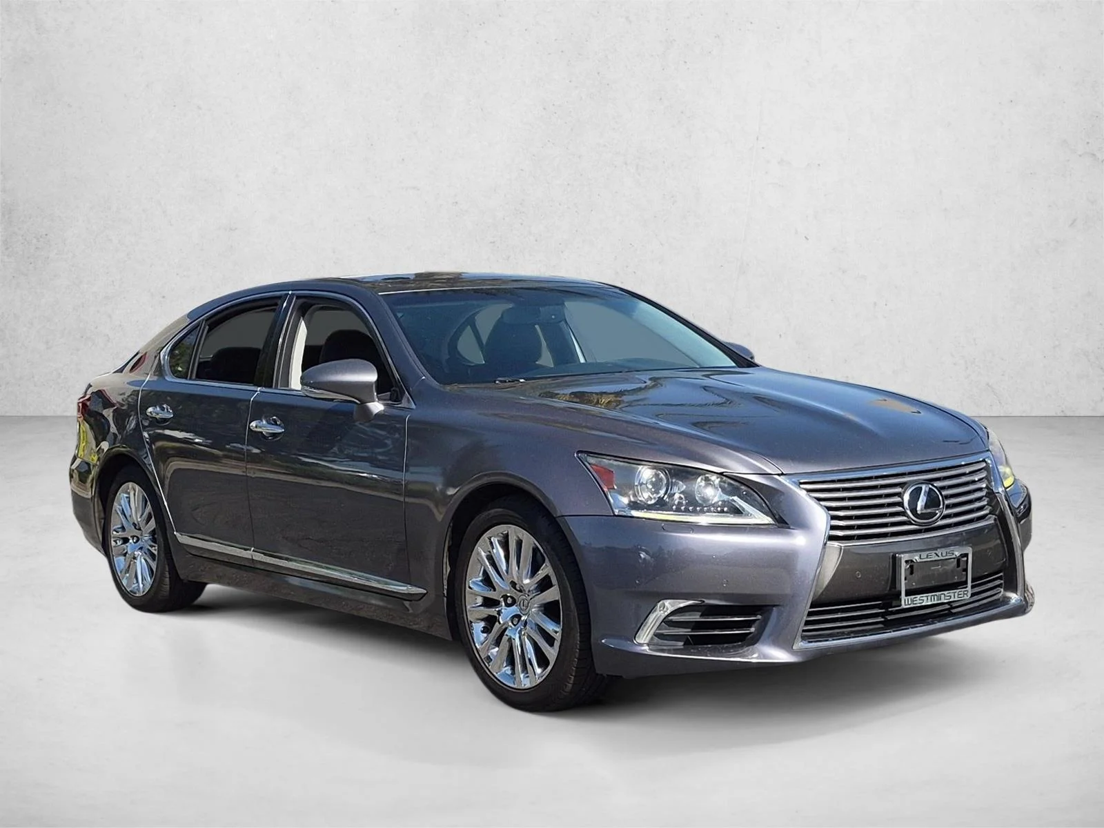 Used 2015 Nebula Gray Pearl Lexus  image 3
