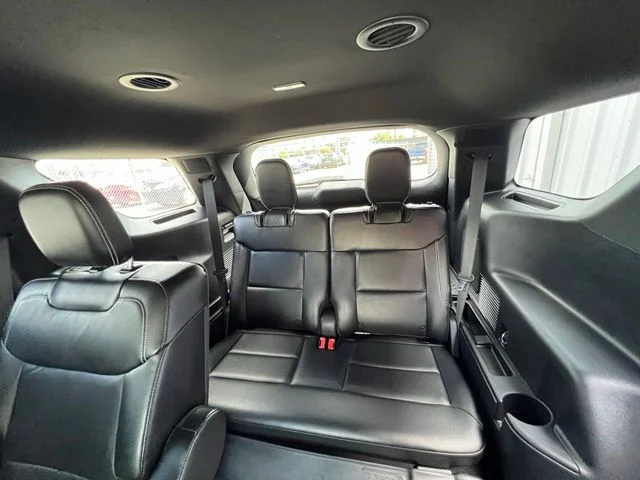 Used 2022 Silver Ford ST image 30