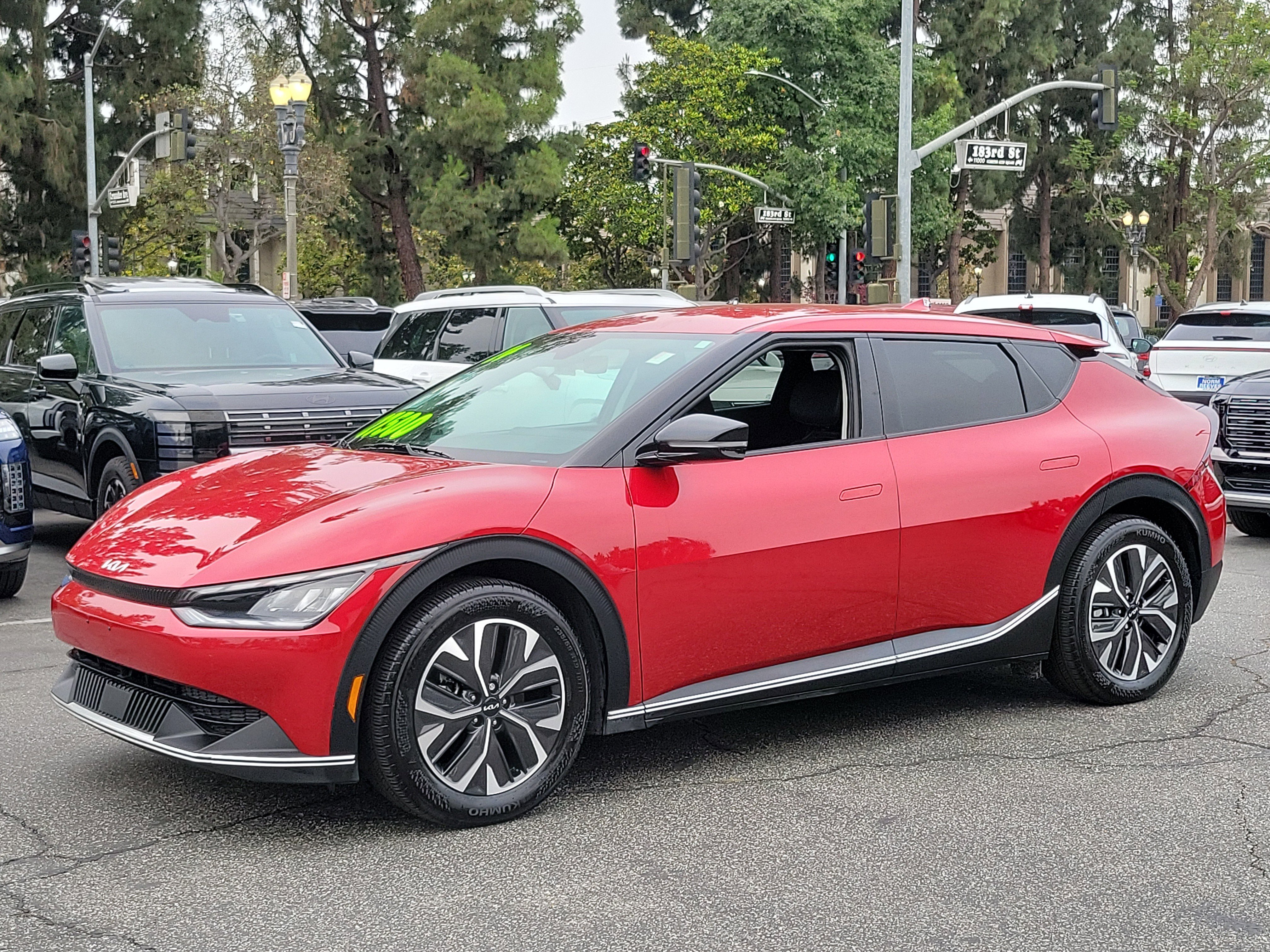 2024 Kia EV6 Light L/R's photo