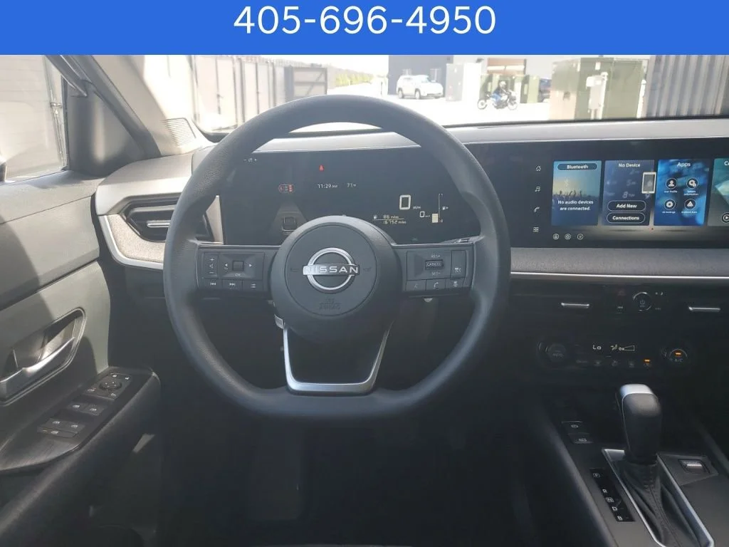 Pre-Owned 2026 Nissan Kicks SV