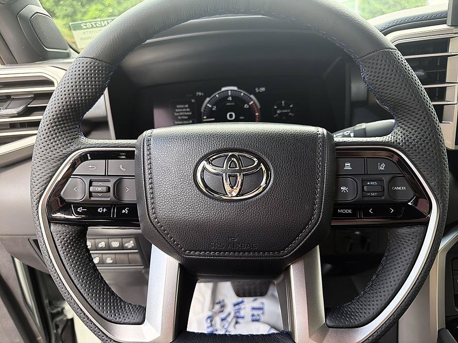 New 2026 Lunar Rock Toyota Platinum image 13