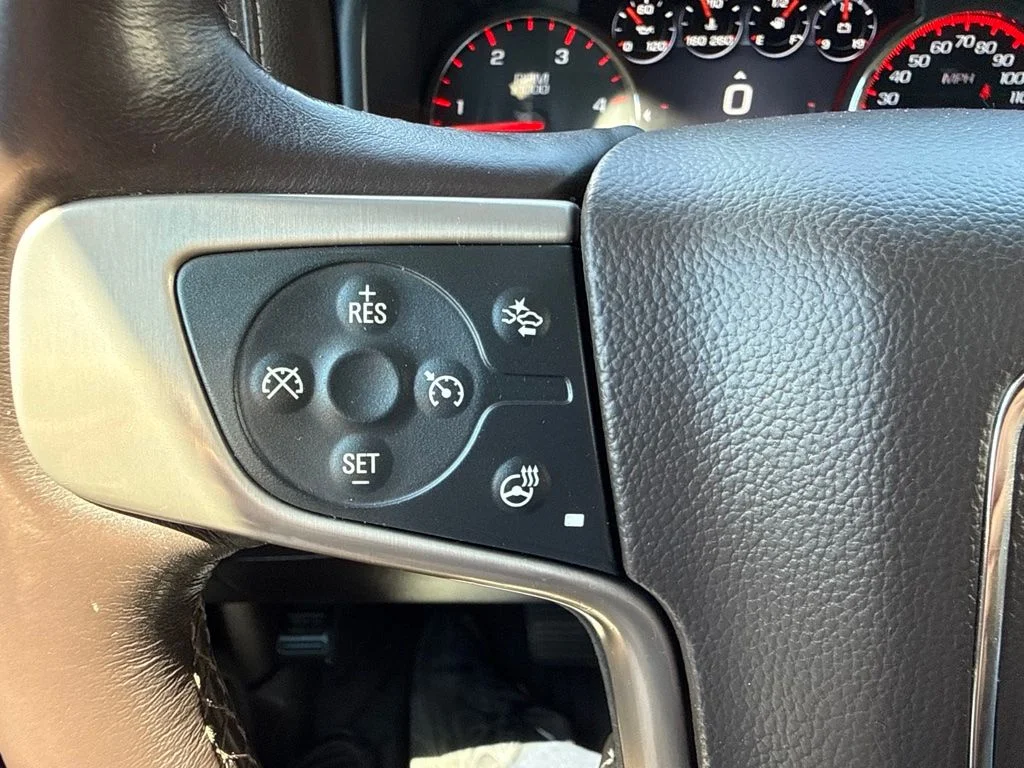Used 2016 Iridium Metallic GMC Denali image 22