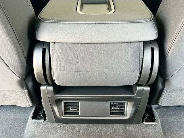 New 2026 Summit White GMC Pro image 19