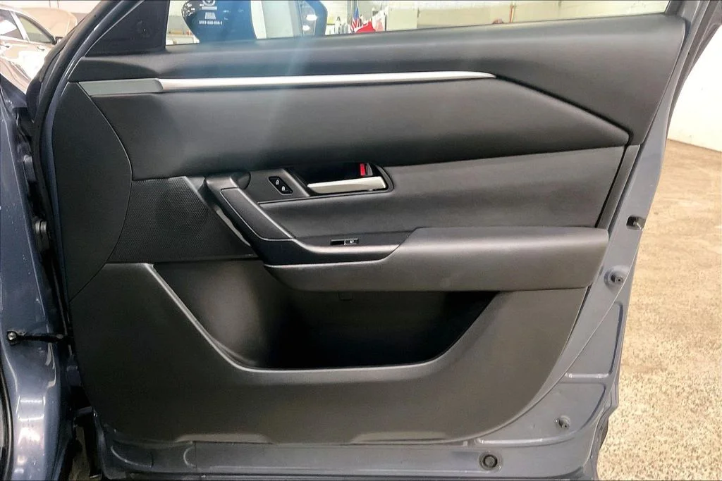 Used 2025 Gray Mazda 2.5 S Preferred Package image 23