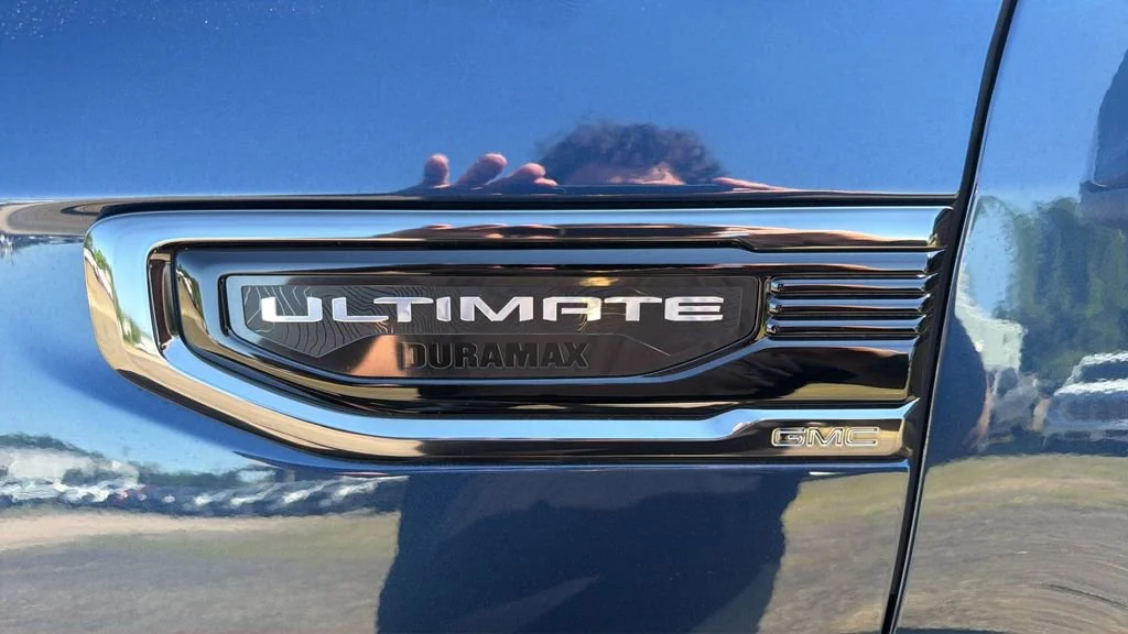 Used 2022 Pacific Blue Metallic GMC Denali Ultimate image 23