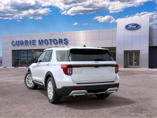 New 2027 Star White Metallic Tri-Coat Ford Platinum image 8