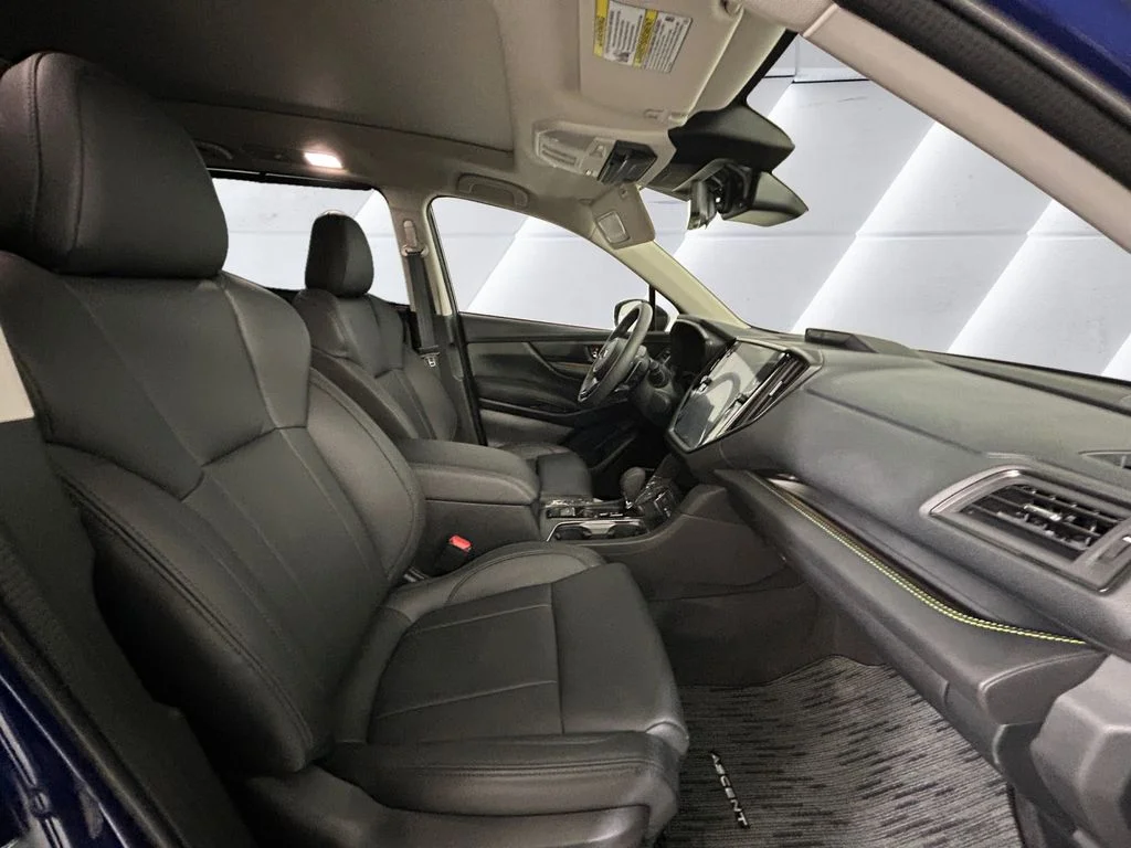 Used 2026 Blue Subaru Onyx Edition Touring image 13