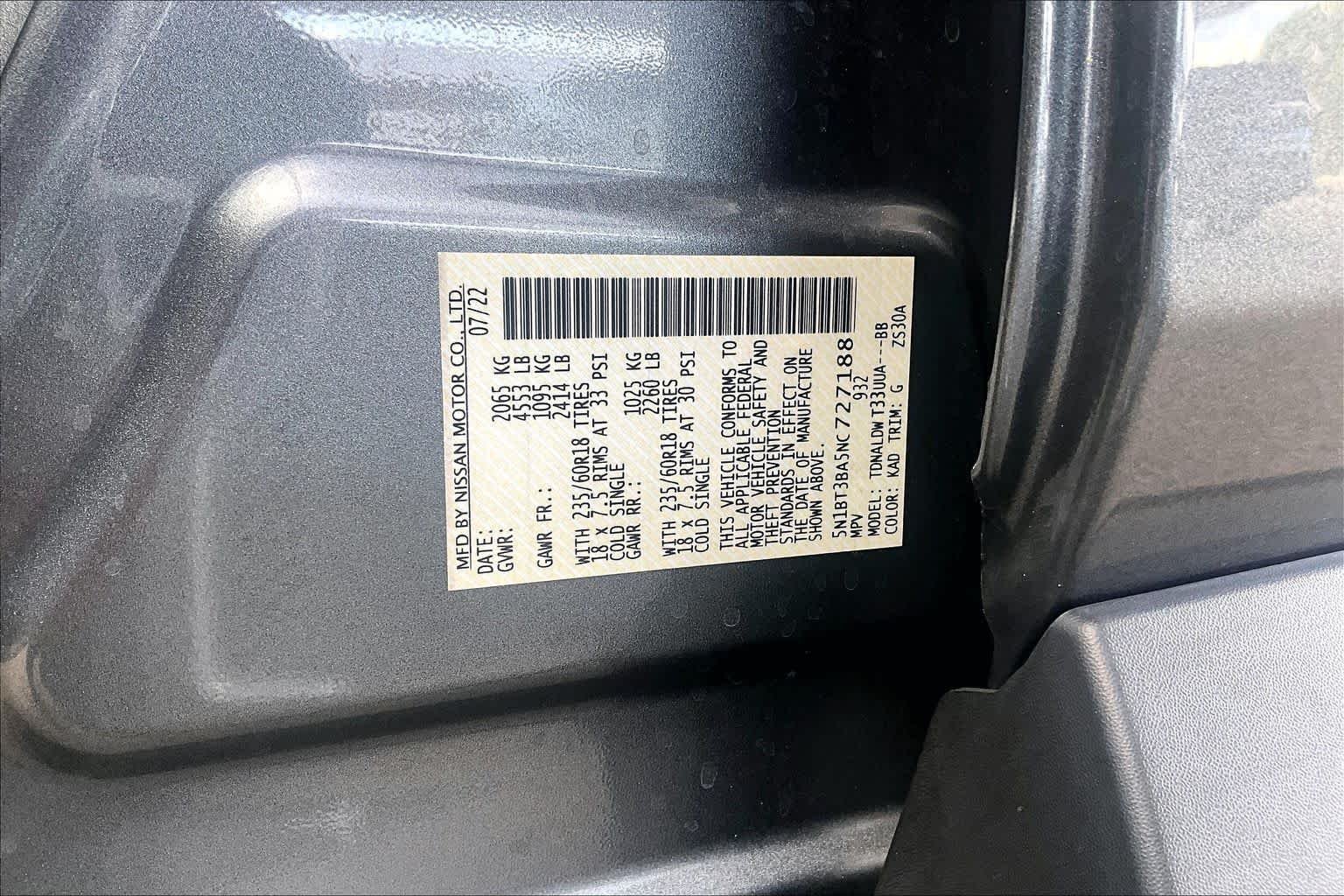 Used 2022 Gun Metallic Nissan SV image 32