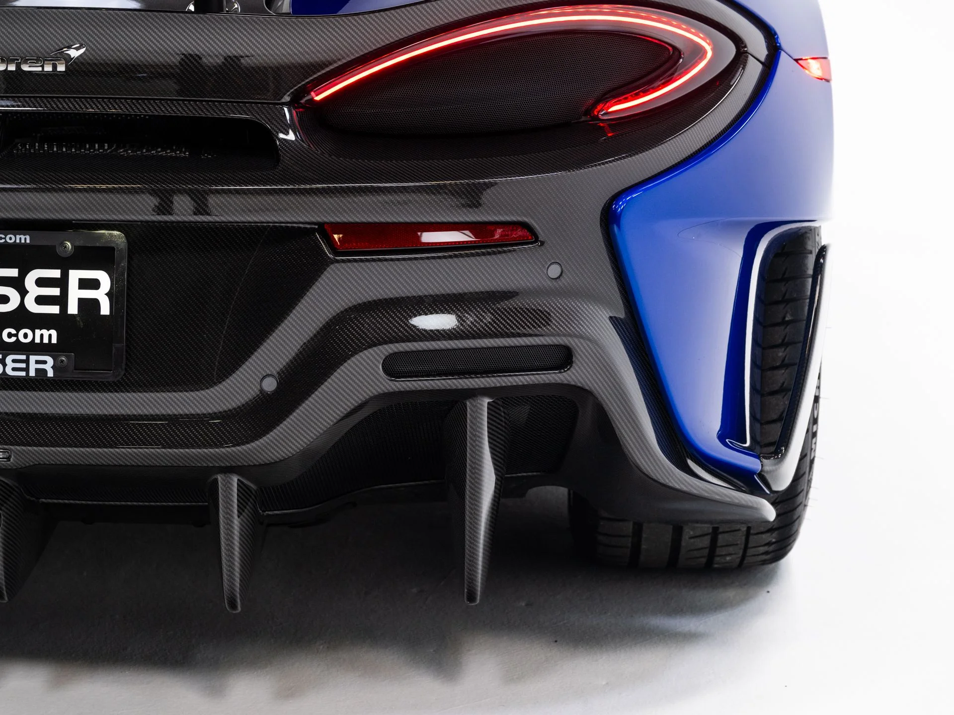 Used 2020 Burton Blue McLaren Spider image 53