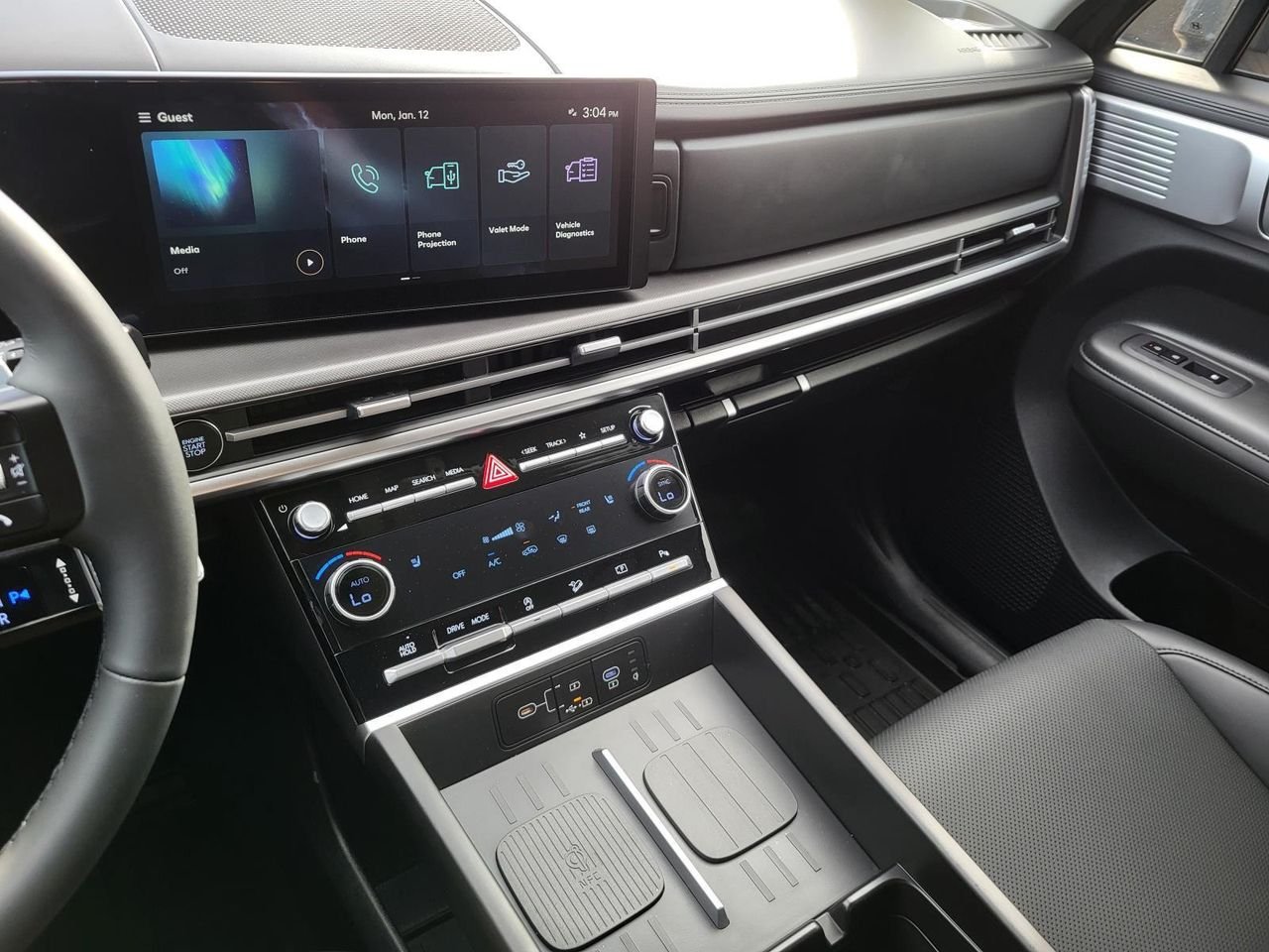 New 2026 Hampton Gray Hyundai SEL FWD image 17