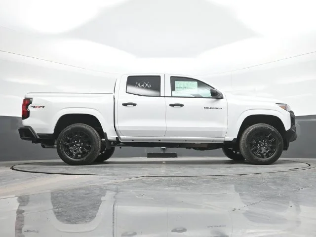 2026 Chevrolet Colorado Work Truck - Photo 24
