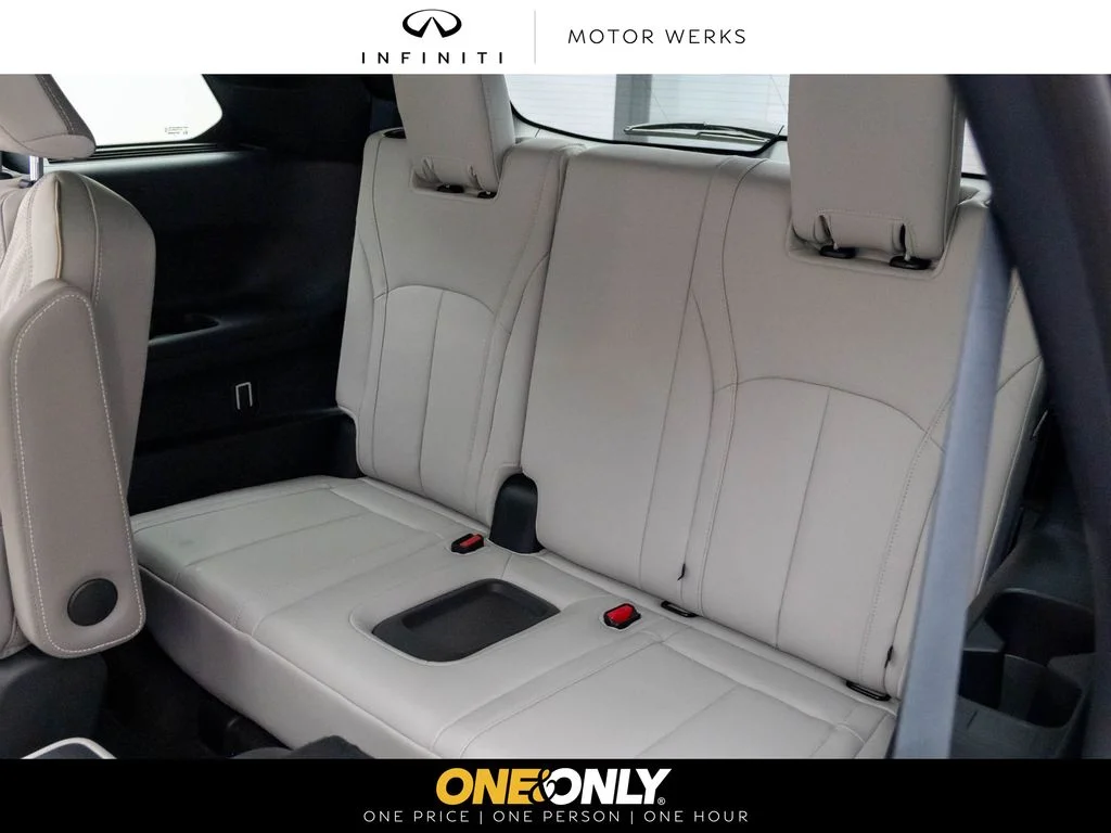 New 2027 GRAND BLUE INFINITI Autograph AWD image 19
