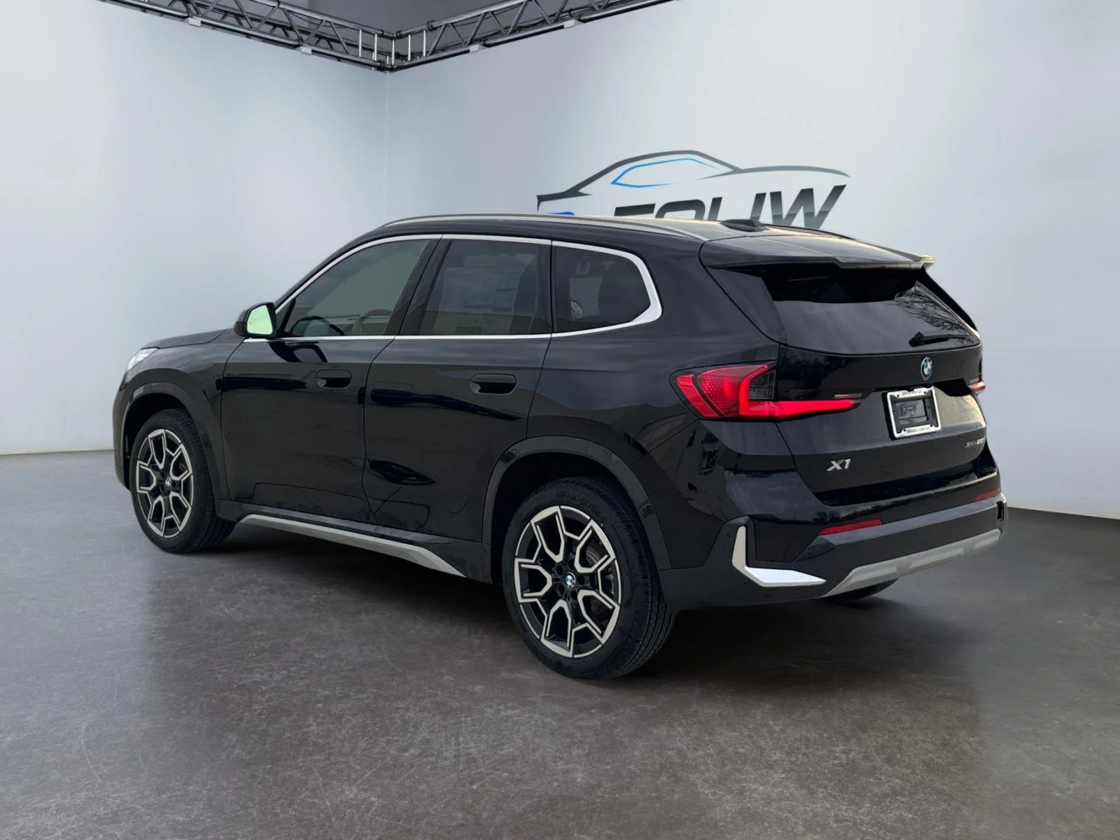 Certified Used 2026 Jet Black BMW xDrive28i image 5